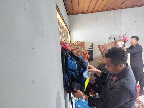 Petugas Lakukan Tes Urine hingga Geledah Kamar Hunian LP