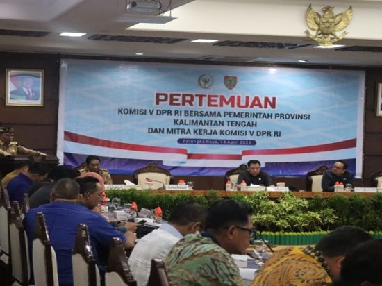 Kadisbun Kalteng Hadiri Pertemuan Komisi V DPR RI Bersama Pemprov Kalteng