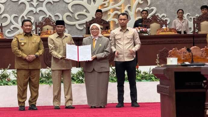 Header Arton Resmi Umumkan Junaidi Diusulkan Jadi Wakil Ketua III DPRD Kalteng