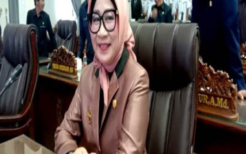 Header Dewan Dorong Penguatan Literasi Dwibahasa dan Pelestarian Bahasa Daerah di Sekolah