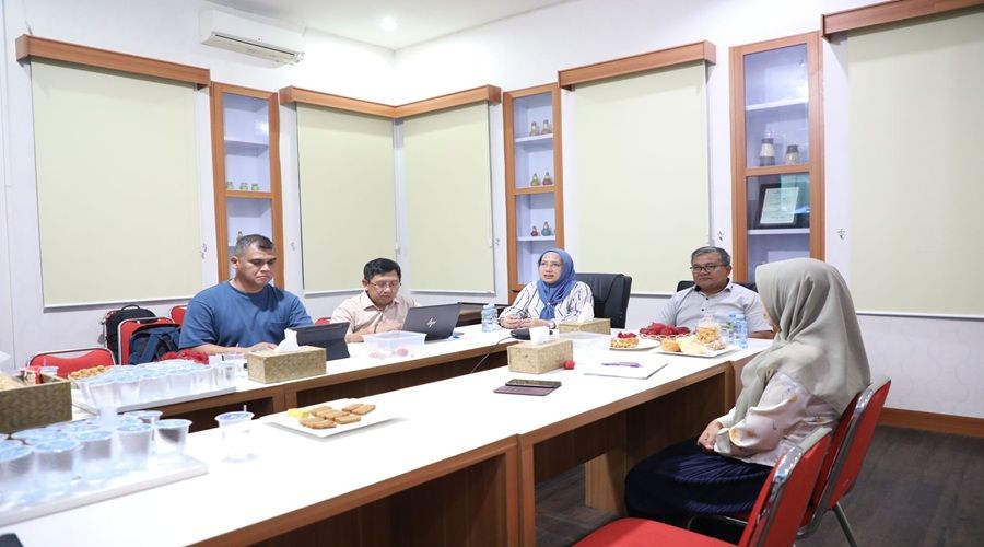 Header Dinas TPHP Kalteng Gelar Rapat Pengawasan Cetak Sawah di Kalteng