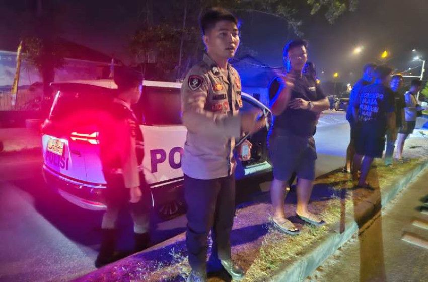 Header Polisi Sita Dua Mandau dan Dua Motor, Barang Bukti Perkelahian Remaja di Palangka Raya
