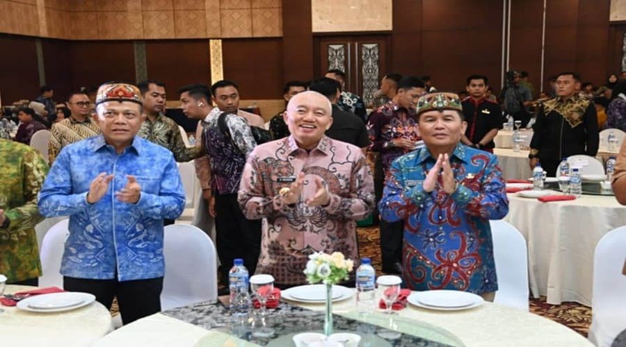 Header Percepat Tata Kelola Berbasis Digital, Pemprov Kalteng dan Kalsel Pererat Kerja Sama