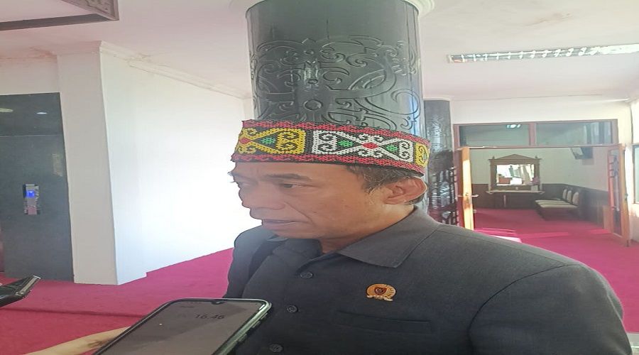 Header Kunjungi Hulu Kapuas, Bambang Irawan Temukan Warga Masih Terisolasi di Era Digital