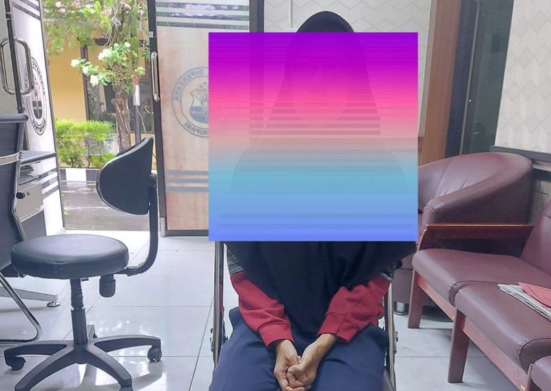 Header Akibat Ketagihan Judi Online, Oknum Ibu Guru Honor di Palangka Raya Nekat Jual HP Ortu hingga Cari Pinjaman Online
