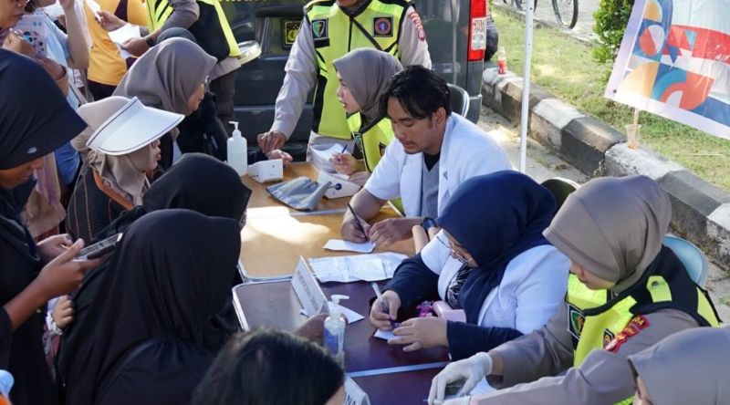 Warga Palangka Raya Serbu Layanan Kesehatan Gratis Rumkit Bhayangkara di CFD