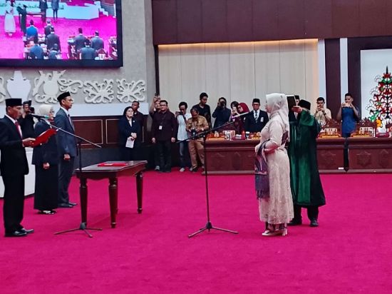 Endang Susilawatie Resmi Dilantik Jadi Anggota DPRD Kalteng, Gantikan Agus Pramono