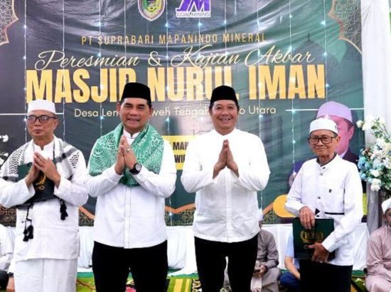 Shalahuddin Resmikan Masjid Nurul Iman di Lemo I