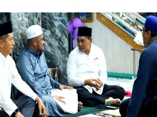 Safari Ramadan, Masjid Ulul Albab Terima Hibah Rp1 Miliar