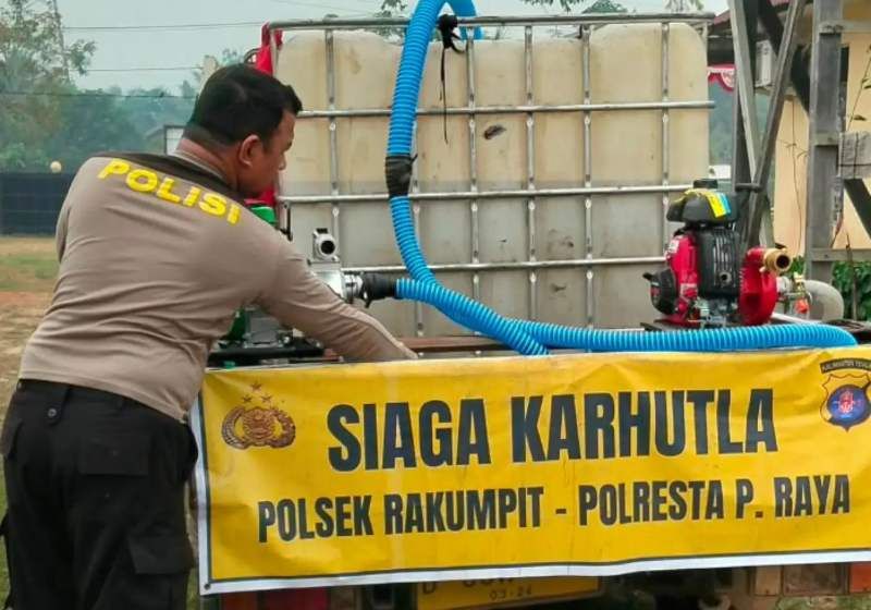 Header Polsek Rakumpit Siaga Hadapi Titik Api, Siapkan Mobil dan Peralatan Pemadam