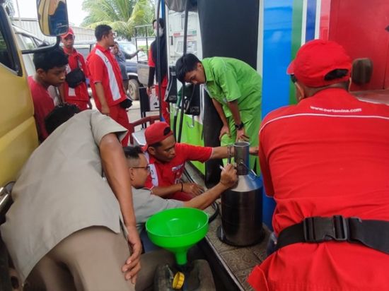 Cegah Kecurangan, Pertamina Serentak Lakukan Uji Takar Nozzle SPBU di Kalimantan Tengah