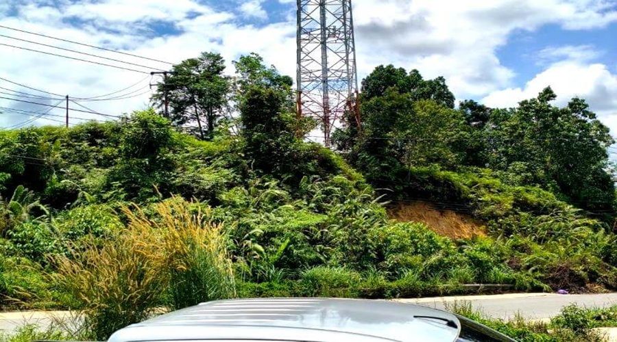 Header Pemda Percepat Mitigasi Longsor di Desa Sikui