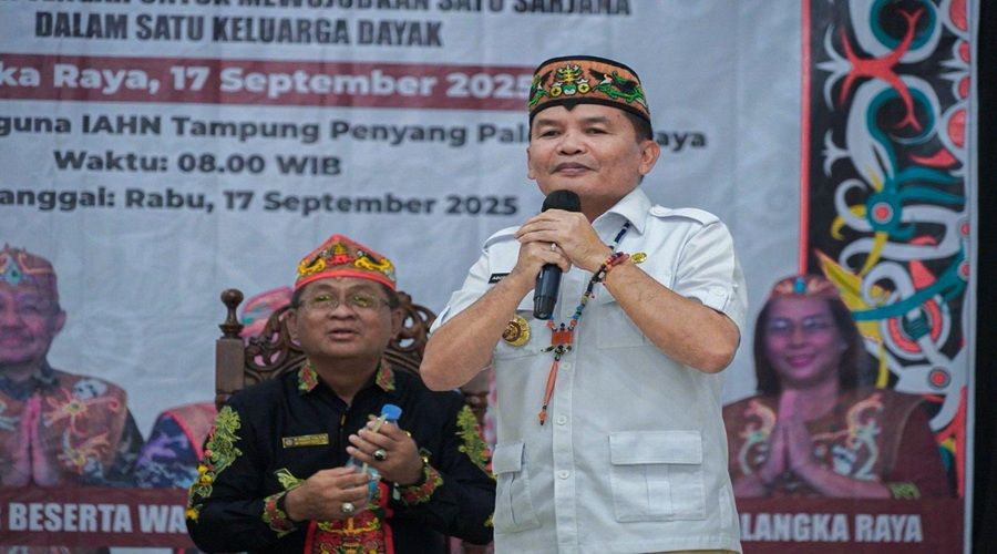 Header Kuliah Umum di IAHN-TP Palangka Raya, Gubernur Kalteng Dorong Satu Sarjana Satu Keluarga Dayak