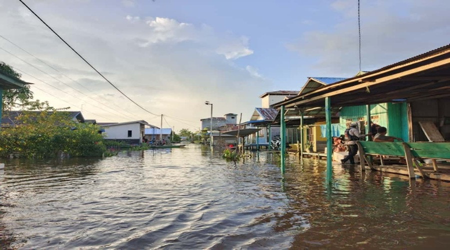 Header Empat RT di Desa Hanjalipan Terendam Banjir, Aktivitas Warga Lumpuh